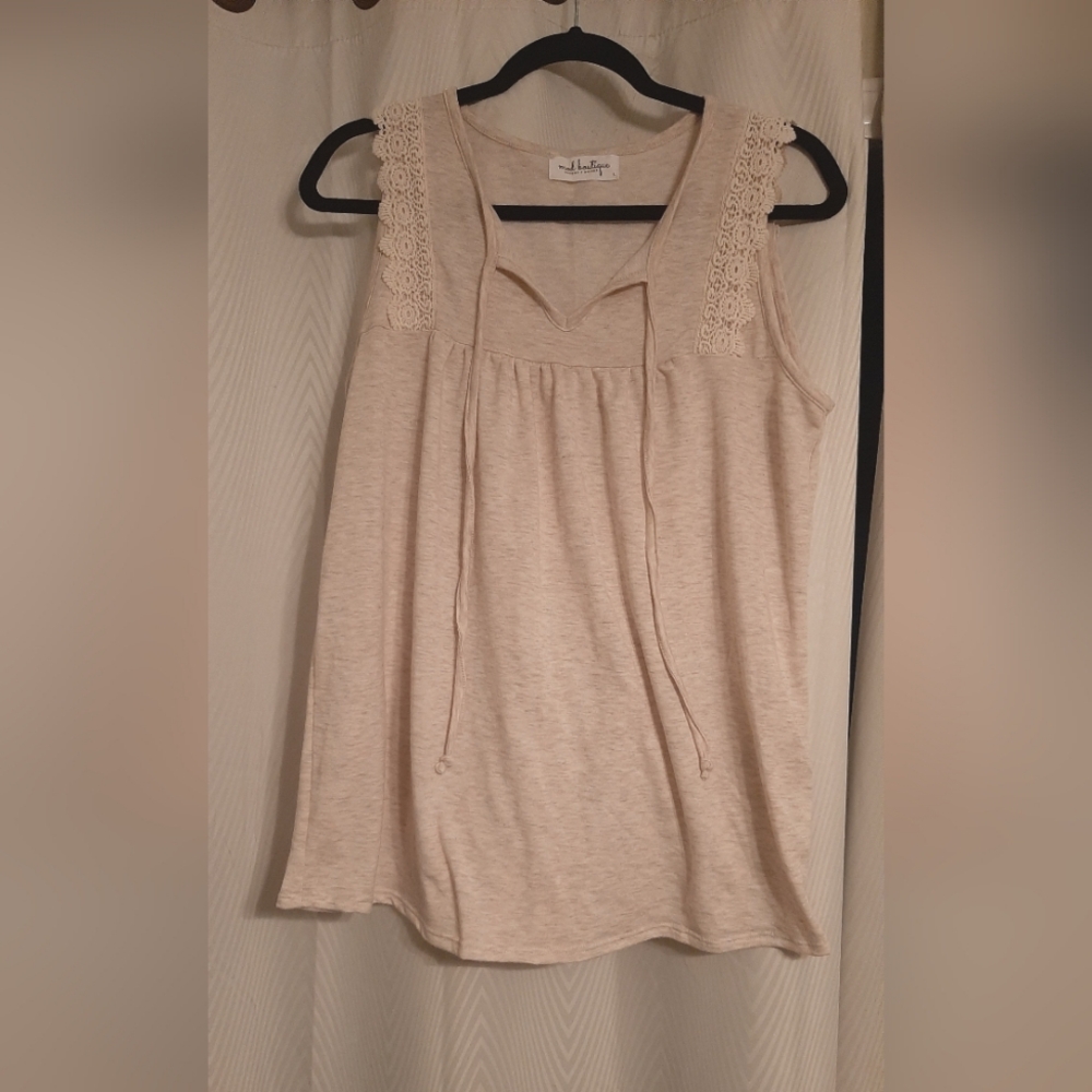 Mod Boutique loose fit lace trimmed sleeveless top Large